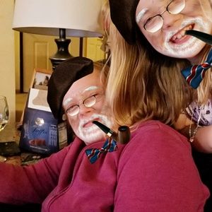 Meet your Posher, Suzanne